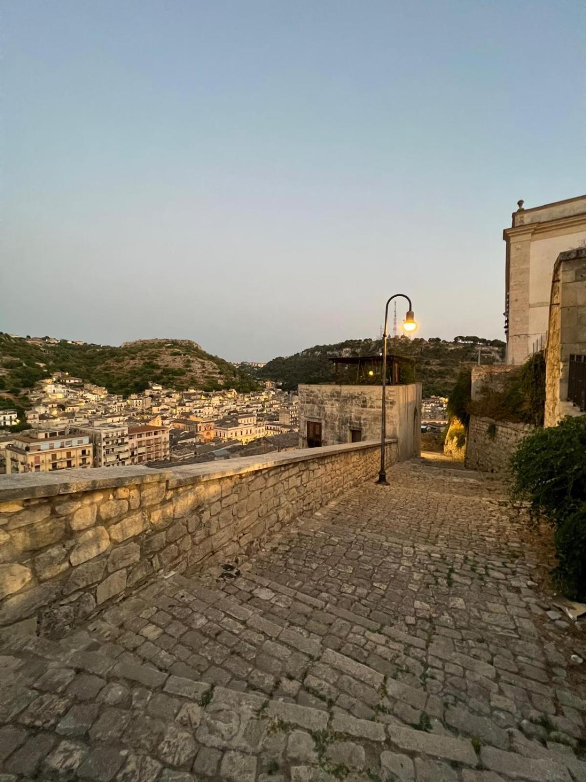 Centro Storico Modica - 2 Min A Piedi Da Corso Umberto I Apartment Exterior foto